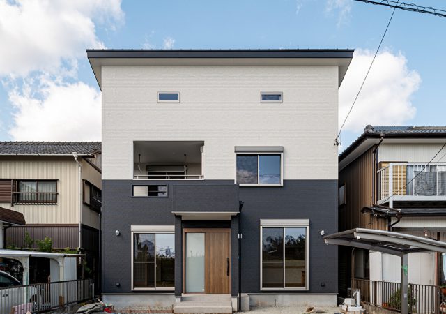 無垢と珪藻土の家／注文住宅・豊川市住吉町